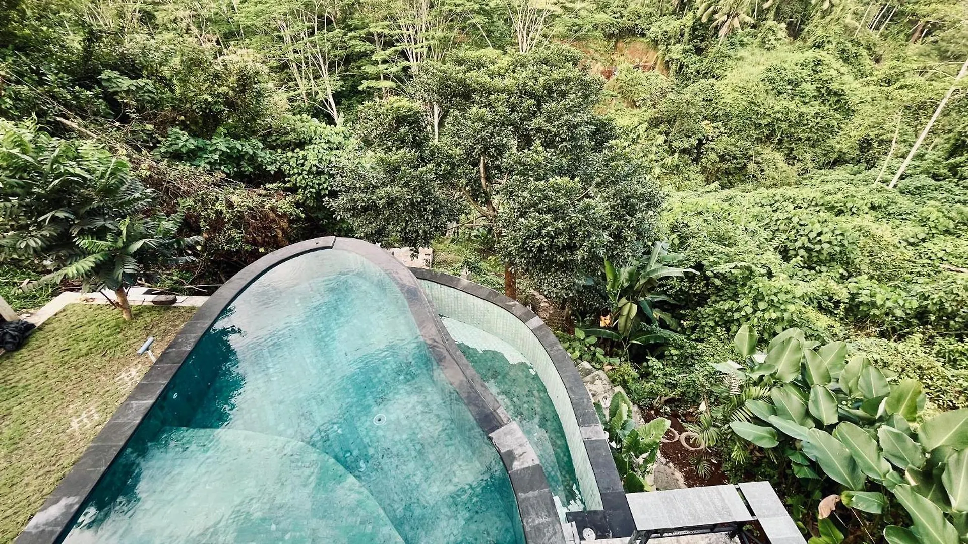 D'Nanda Mini Hotel Ubud Bed & Breakfast