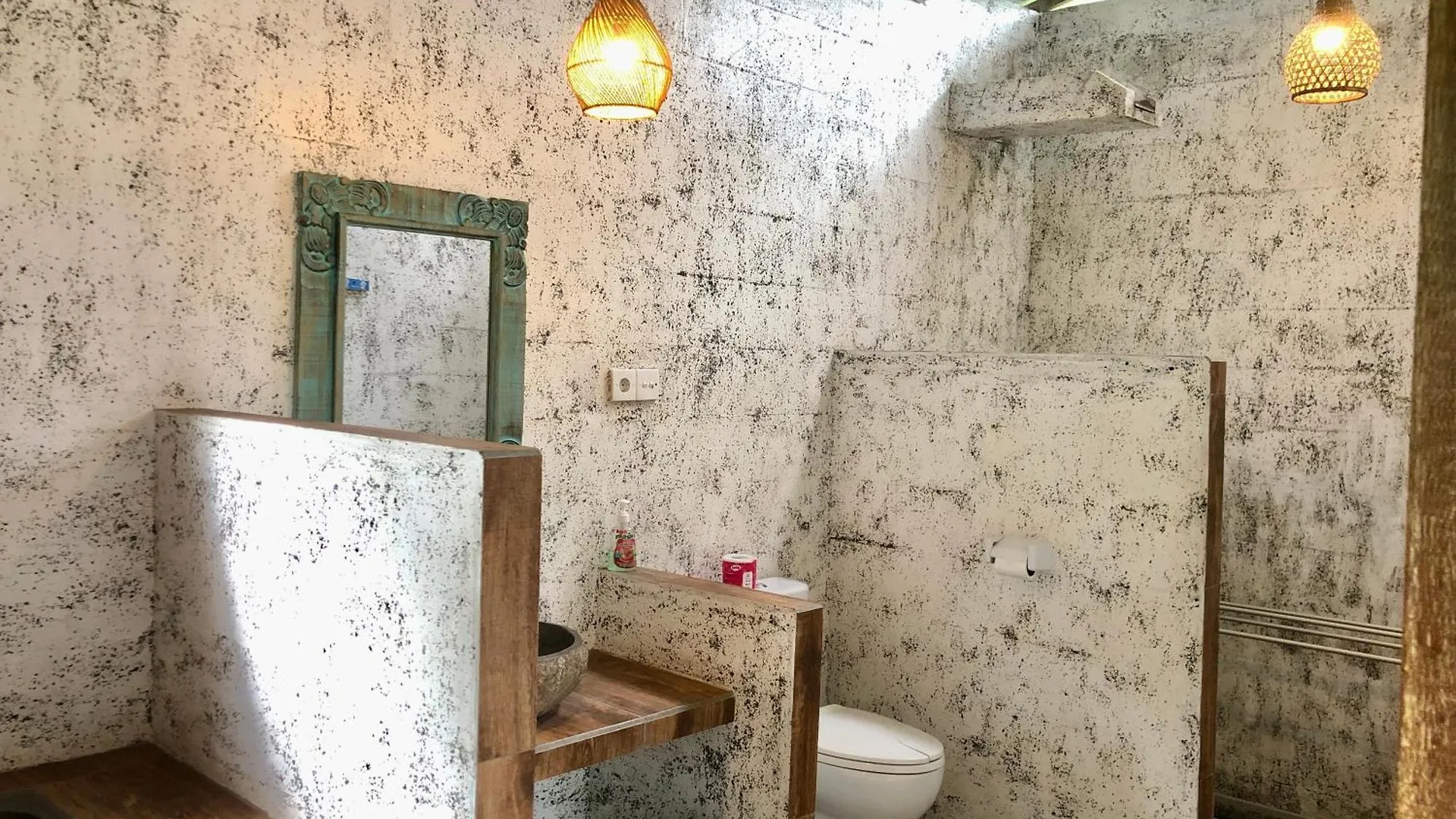 D'Nanda Mini Hotel Ubud Bed & Breakfast